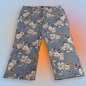NINE WEST Women’s 14 Blue Floral CHRYSTIE CAPRI Jeans